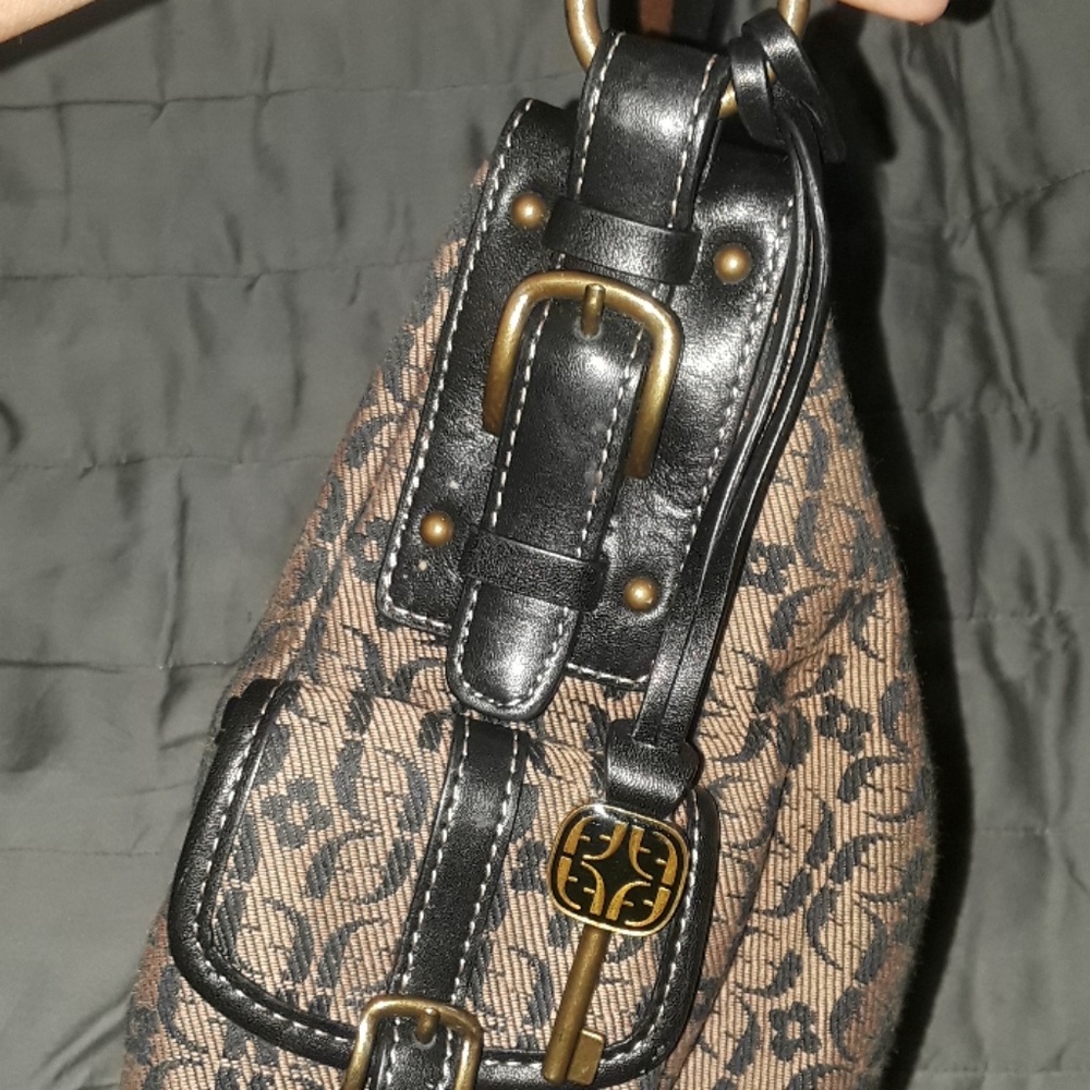 Purse - Picture 2 of 7